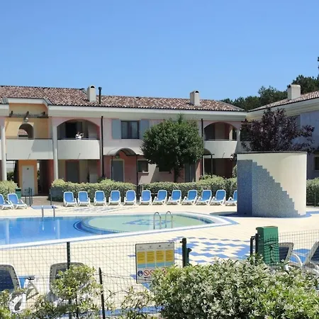 Beautiful Flat With A Fantastic Garden Appartamento Bibione